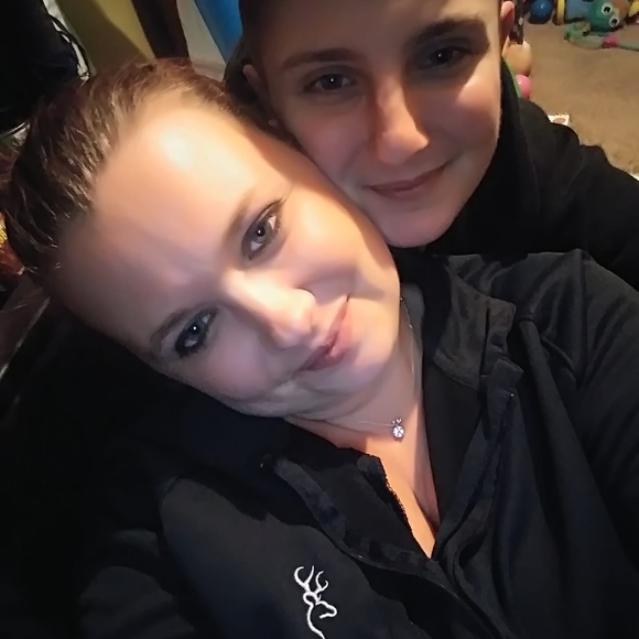 Meet your Posher, Jessica - Picture 1 of 1